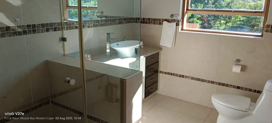 7 Bedroom Property for Sale in Dana Bay Western Cape